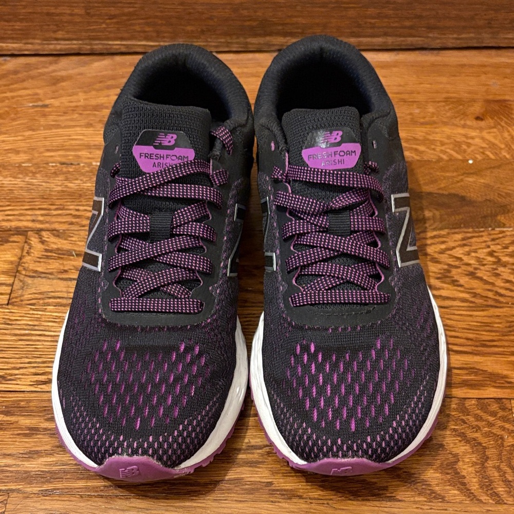 New Balance Women's Black and purple Athletic Shoes